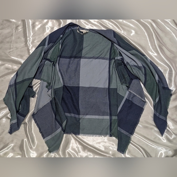 LC Lauren Conrad Women's One Size Tri-Blue Gingham Patchwork Open Cardigan Cape - Picture 3 of 5